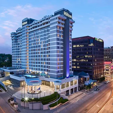 Hilton Kansas City Country Club Plaza